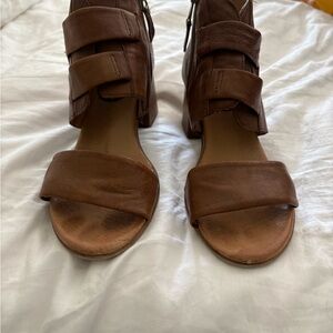 Brown Leather Women's Sandals by Miz Mooz gently worn